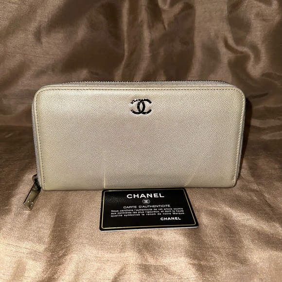 ❌SOLD❌Chanel Zip Wallet - Picture 11 of 12